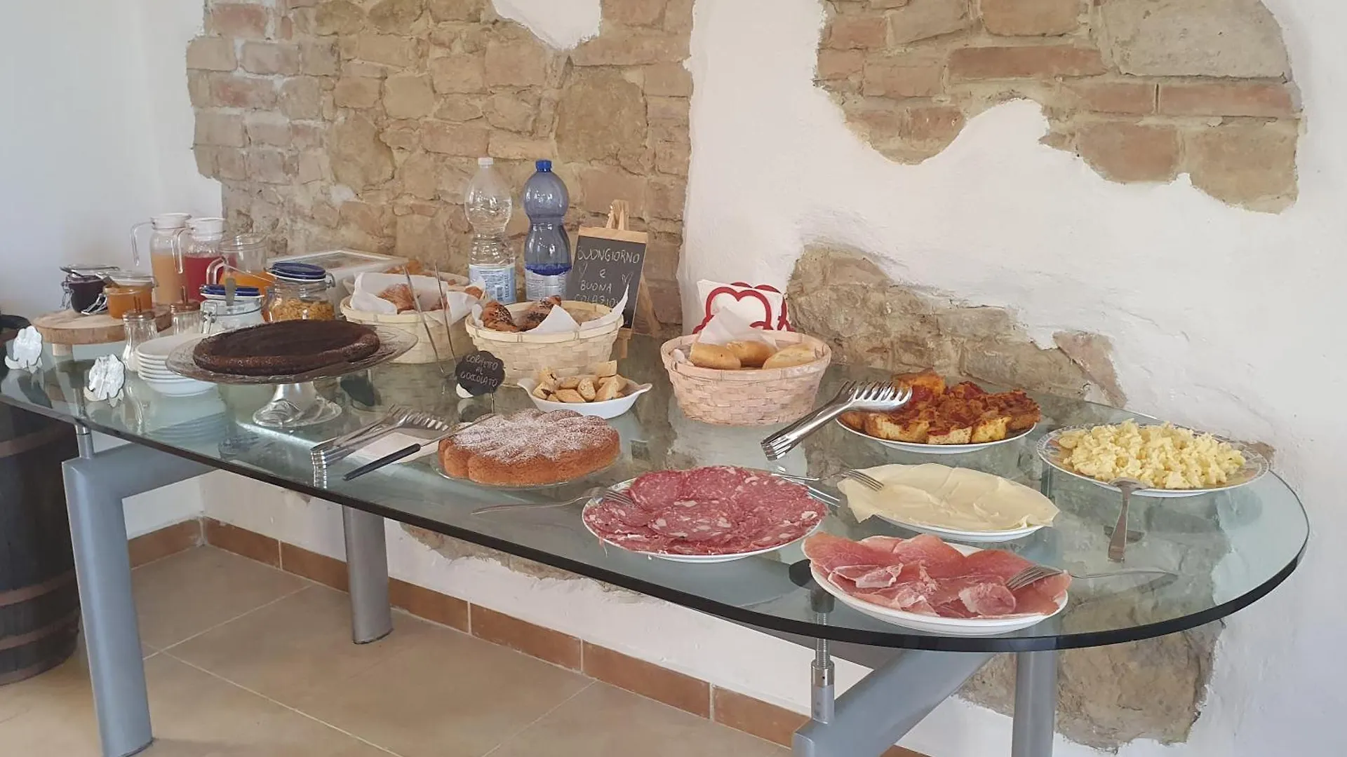 Fattoria Antonella Vila San Gimignano Alojamento de Turismo Rural